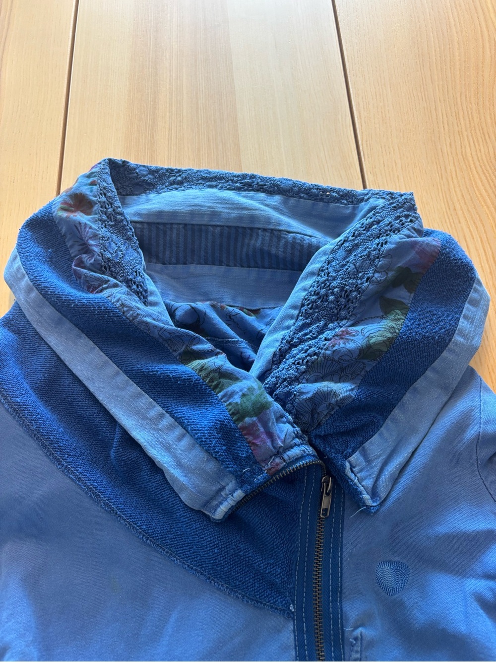 DESIGUAL, collared embroidered jacket! - Picture 13 of 15
